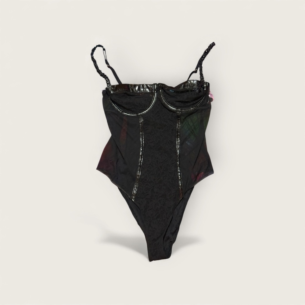 VICTORIA'S SECRET Sexy little Thing Floral Lace Patent Leather Body Suit 36C MED